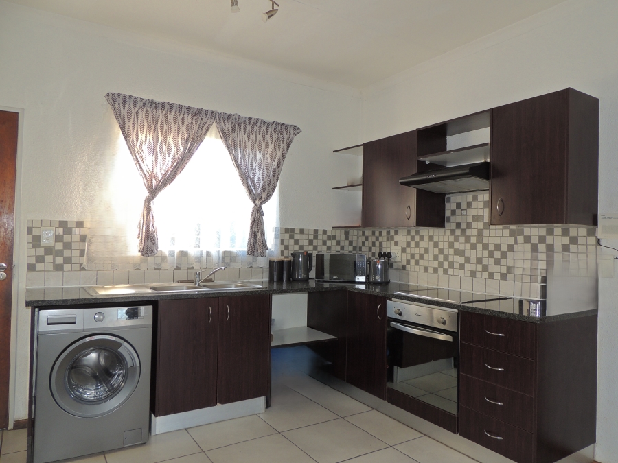 2 Bedroom Property for Sale in Amorosa Gauteng