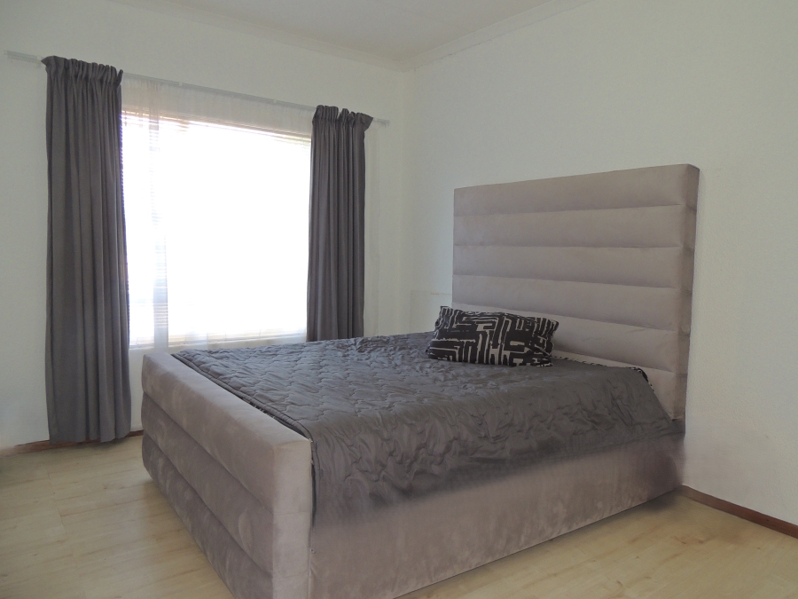 2 Bedroom Property for Sale in Amorosa Gauteng
