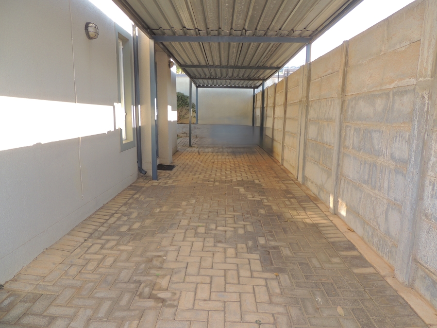 2 Bedroom Property for Sale in Amorosa Gauteng