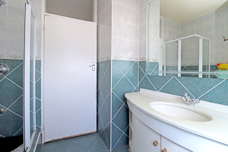 2 Bedroom Property for Sale in Bedfordview Gauteng