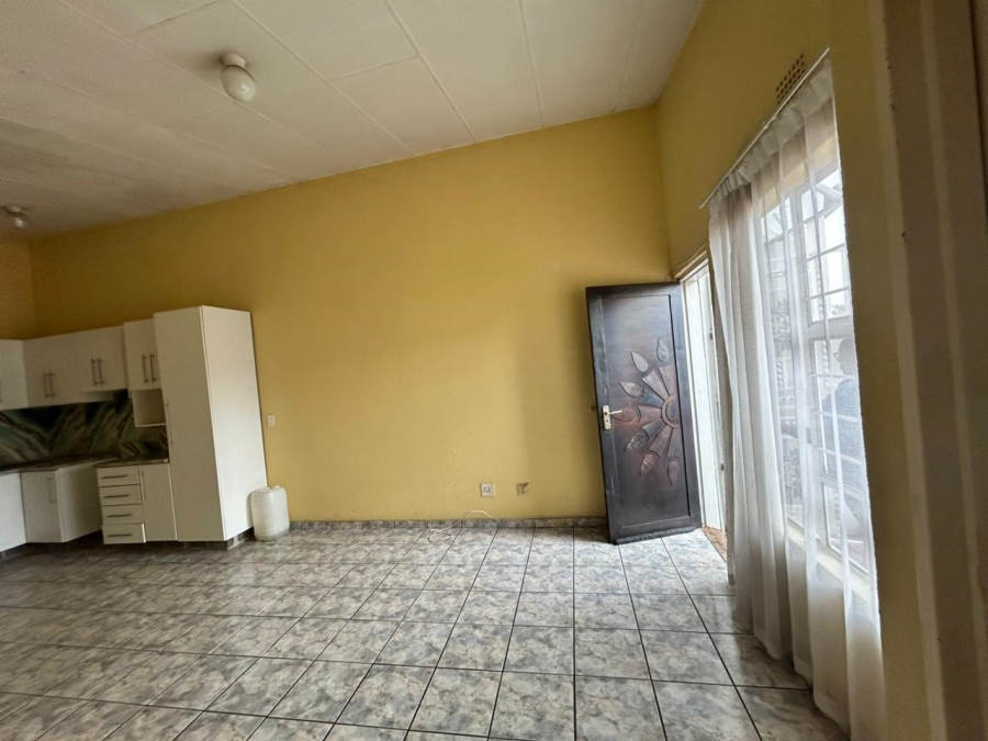 3 Bedroom Property for Sale in Ridgeway Gauteng