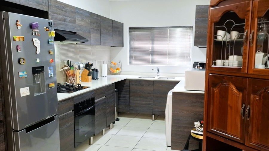 3 Bedroom Property for Sale in Bryanston Gauteng