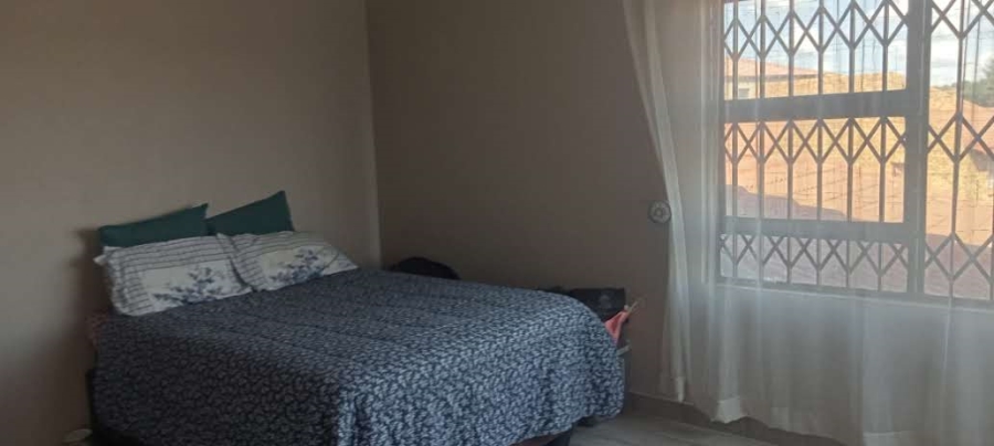 To Let 6 Bedroom Property for Rent in Riversdale Gauteng