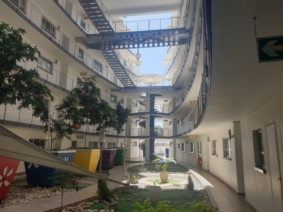 To Let 2 Bedroom Property for Rent in Riviera Gauteng