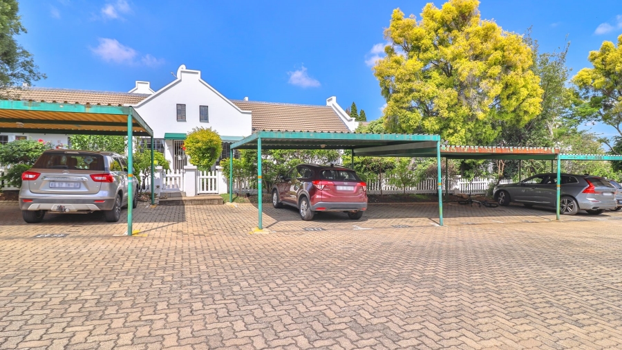 2 Bedroom Property for Sale in Marais Steyn Park Gauteng
