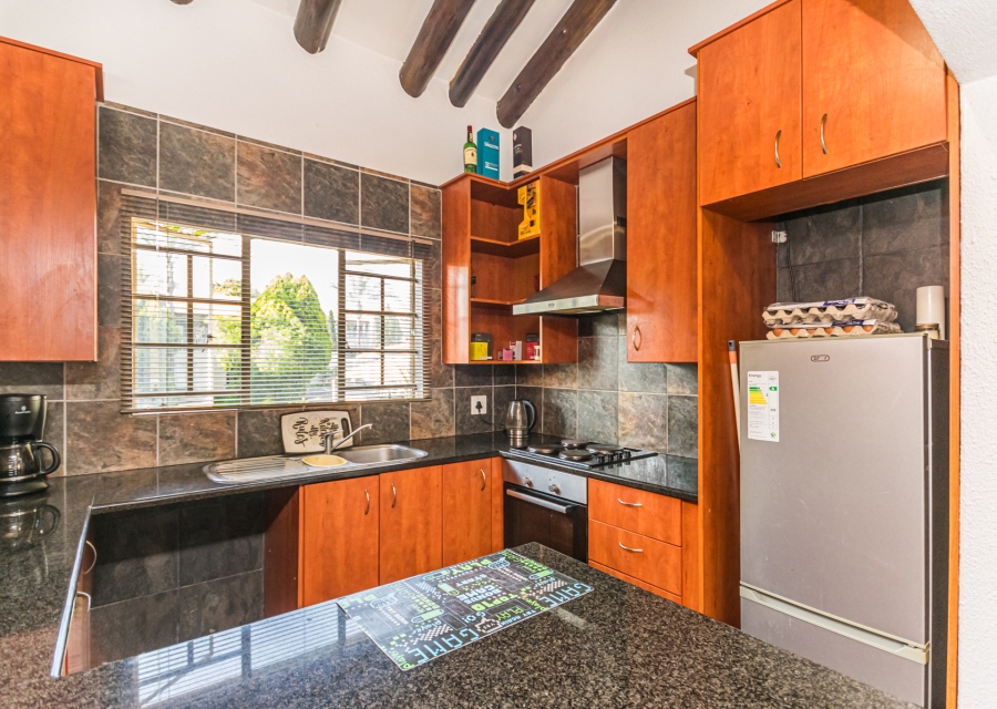 2 Bedroom Property for Sale in Lonehill Gauteng
