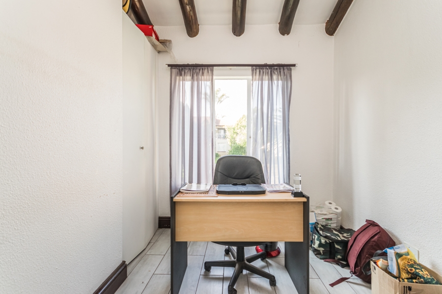 2 Bedroom Property for Sale in Lonehill Gauteng