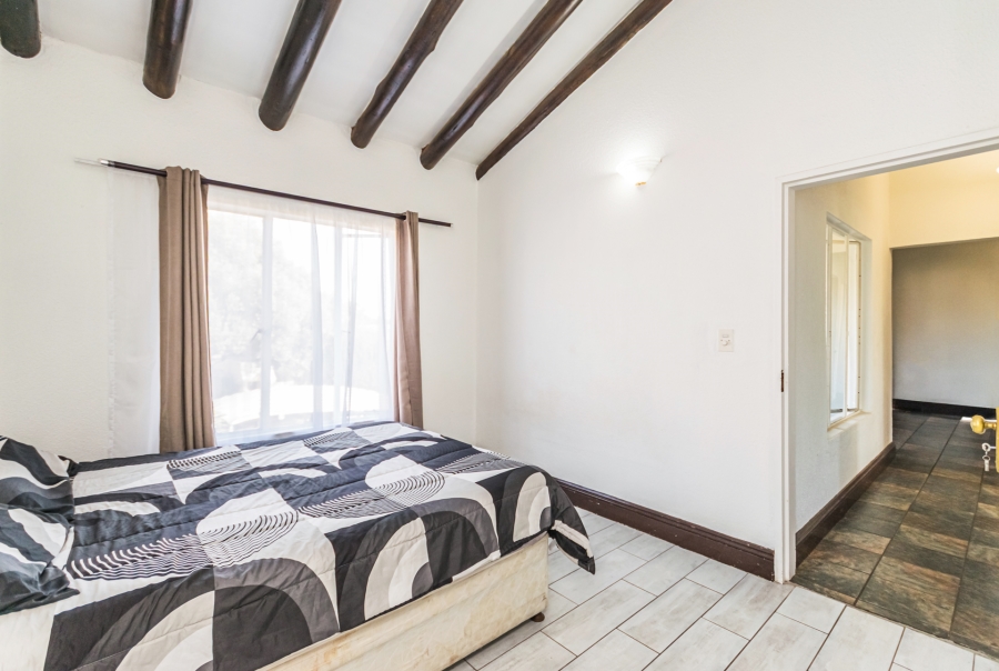 2 Bedroom Property for Sale in Lonehill Gauteng