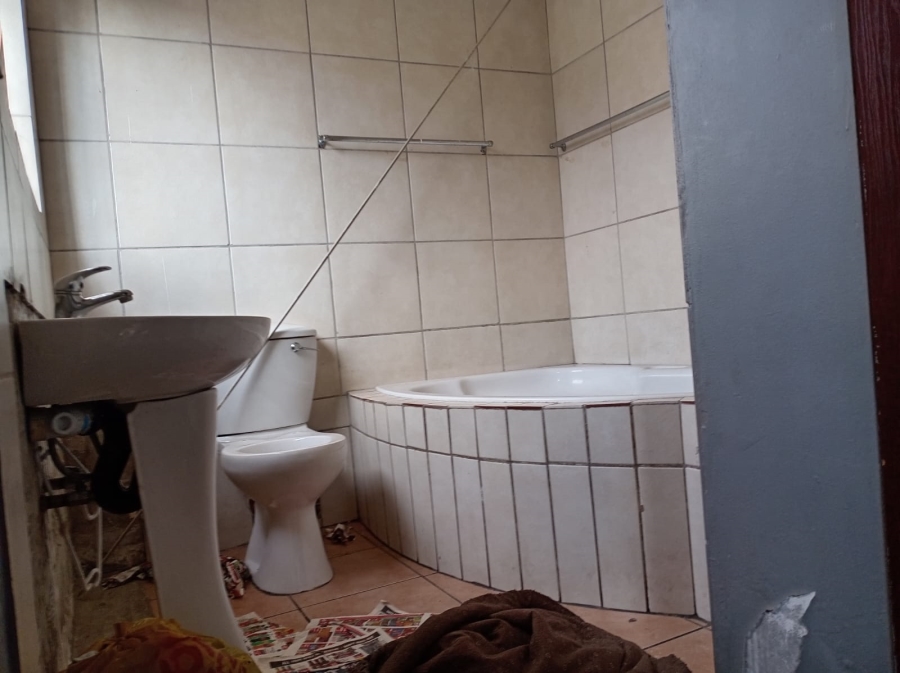 4 Bedroom Property for Sale in Pretoria North Gauteng