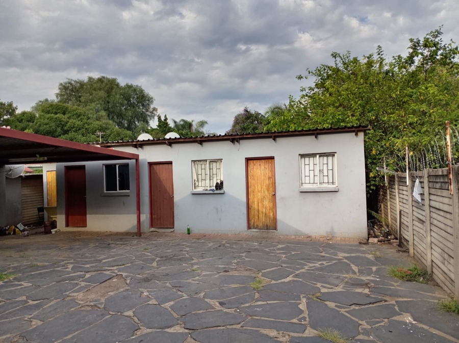 4 Bedroom Property for Sale in Pretoria North Gauteng