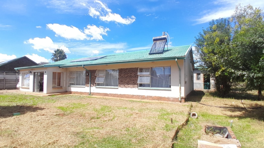 4 Bedroom Property for Sale in Welverdiend Gauteng