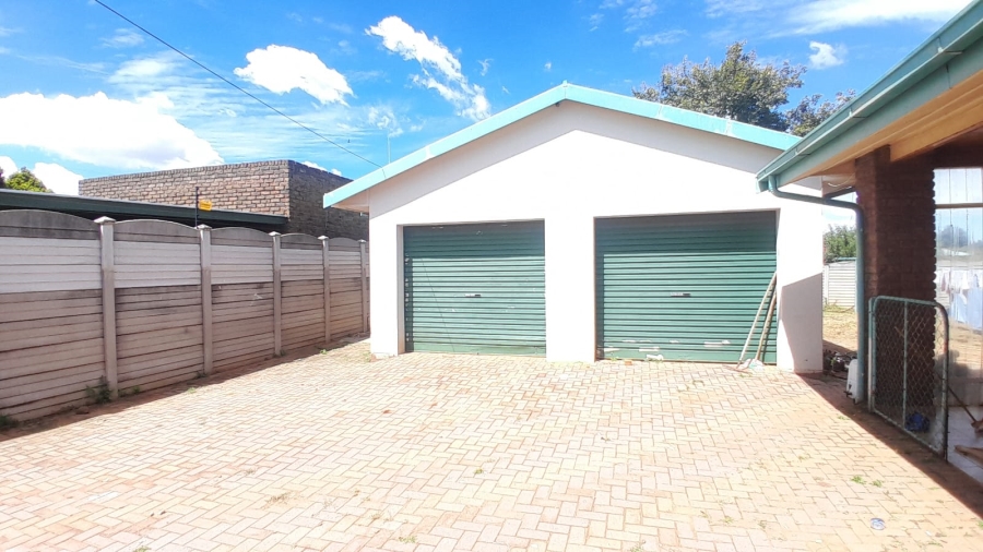 4 Bedroom Property for Sale in Welverdiend Gauteng