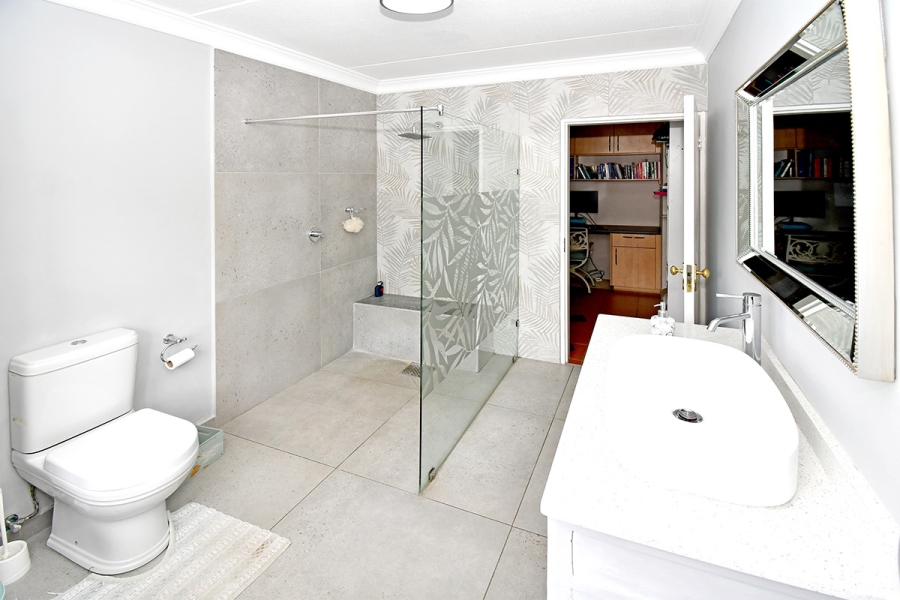 3 Bedroom Property for Sale in Beverley Gauteng