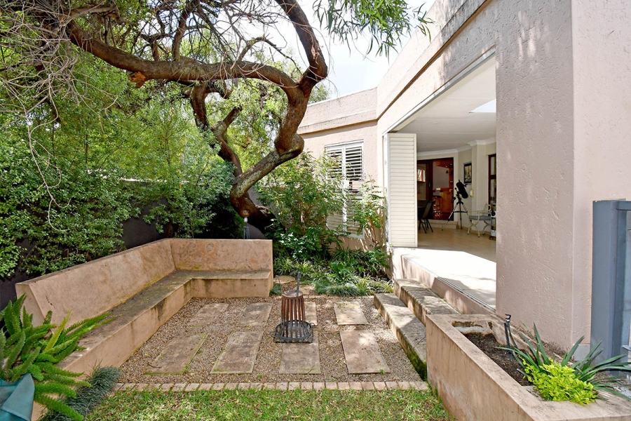 3 Bedroom Property for Sale in Beverley Gauteng