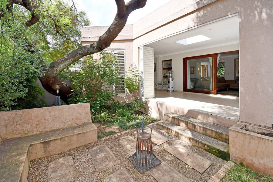 3 Bedroom Property for Sale in Beverley Gauteng