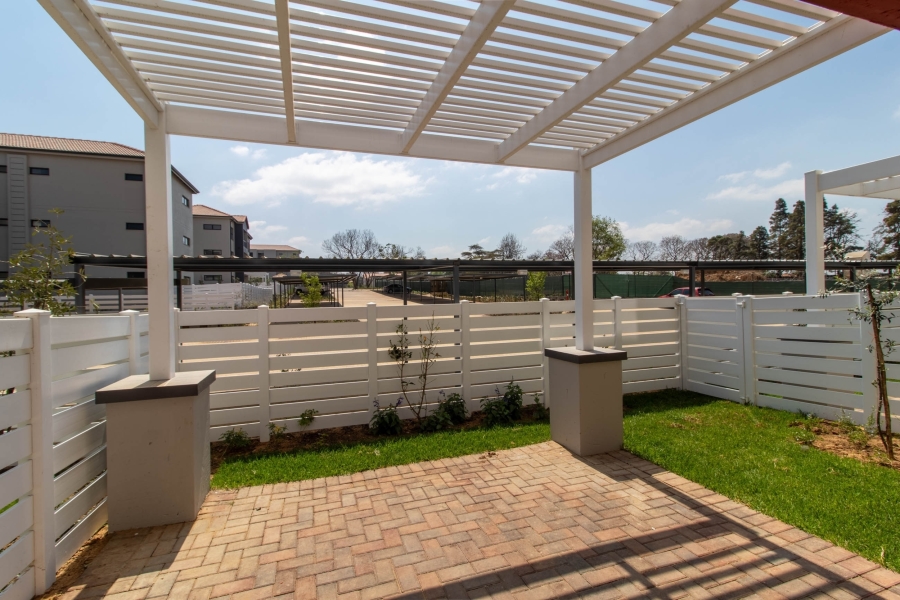 1 Bedroom Property for Sale in Chartwell Gauteng