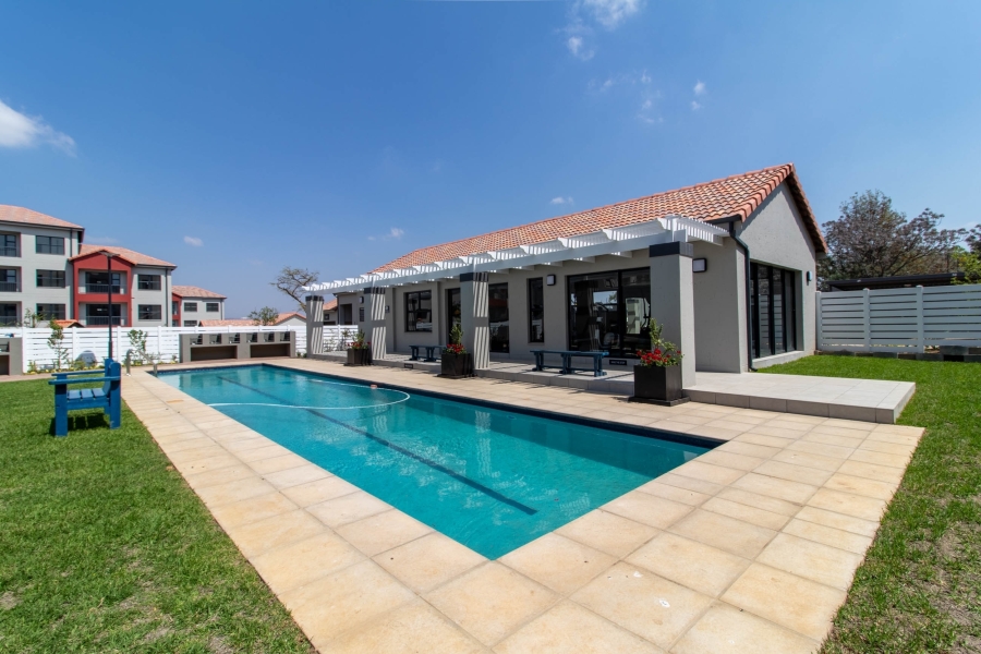 1 Bedroom Property for Sale in Chartwell Gauteng