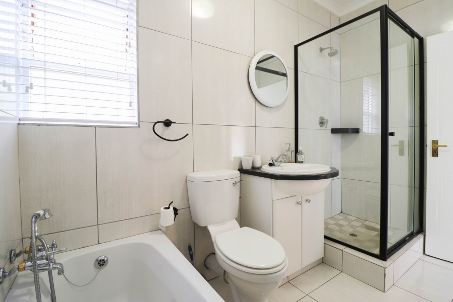 To Let 1 Bedroom Property for Rent in Morningside Gauteng