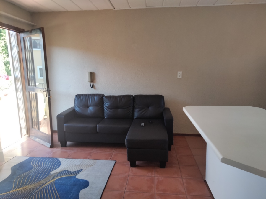 1 Bedroom Property for Sale in Sundowner Gauteng