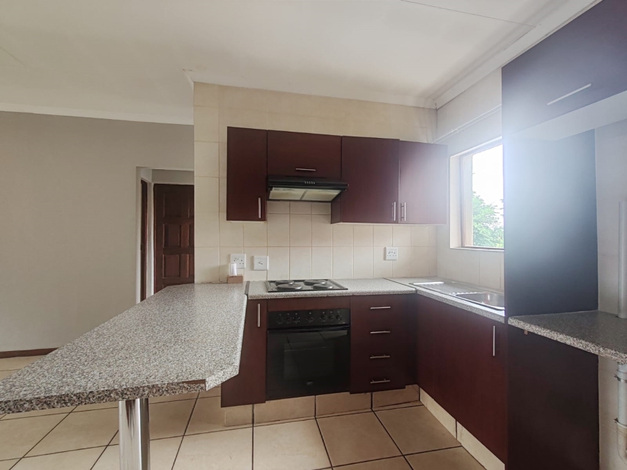 2 Bedroom Property for Sale in Kenleaf Gauteng