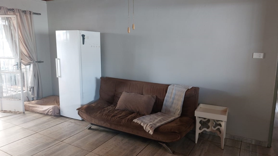 To Let 3 Bedroom Property for Rent in Dal Fouche Gauteng