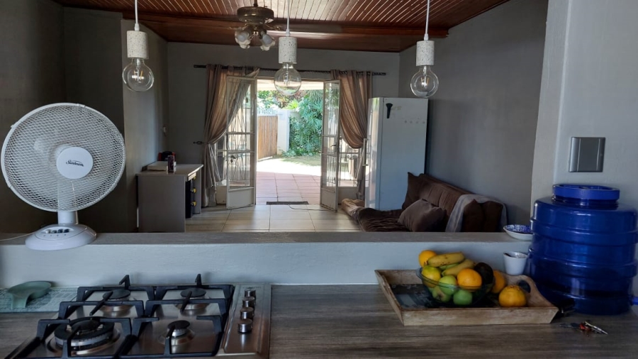 To Let 3 Bedroom Property for Rent in Dal Fouche Gauteng