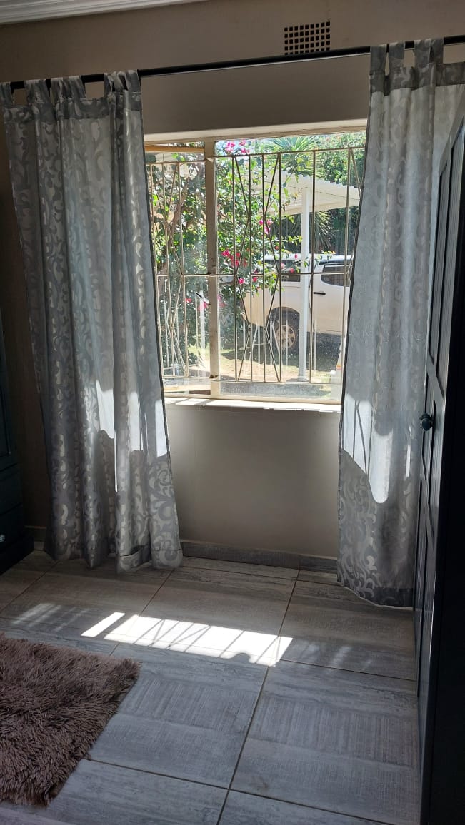 To Let 3 Bedroom Property for Rent in Dal Fouche Gauteng