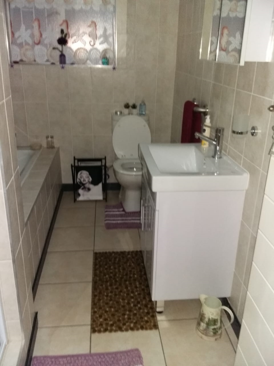 2 Bedroom Property for Sale in Riversdale Gauteng