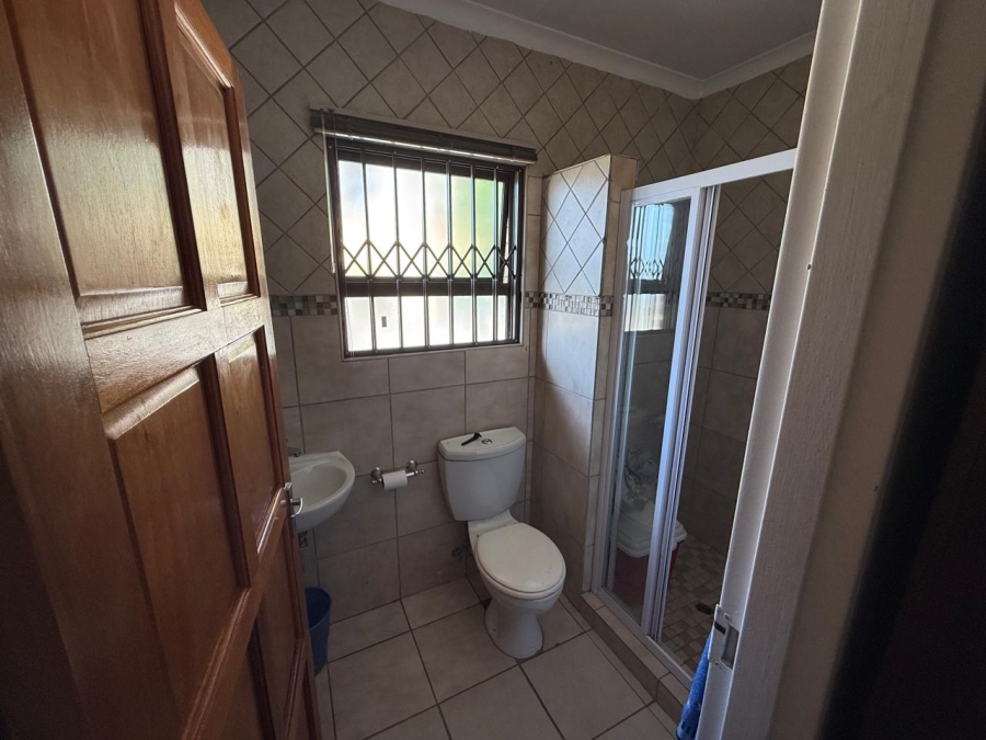 3 Bedroom Property for Sale in Vanderbijlpark SE 8 Gauteng