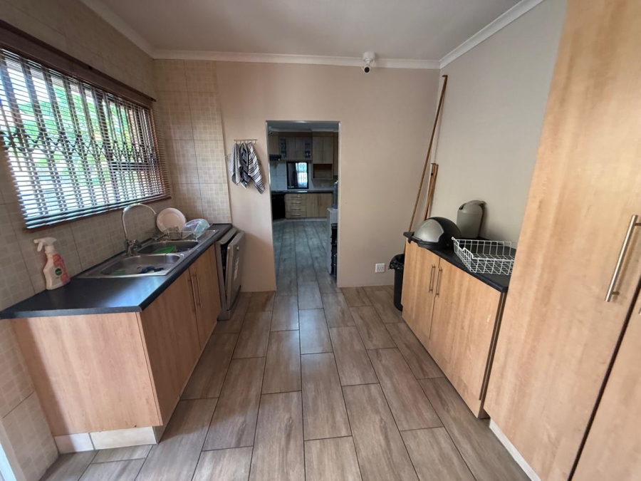 3 Bedroom Property for Sale in Vanderbijlpark SE 8 Gauteng