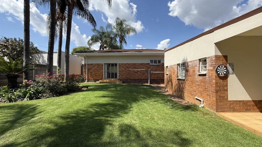 3 Bedroom Property for Sale in Rietfontein Gauteng