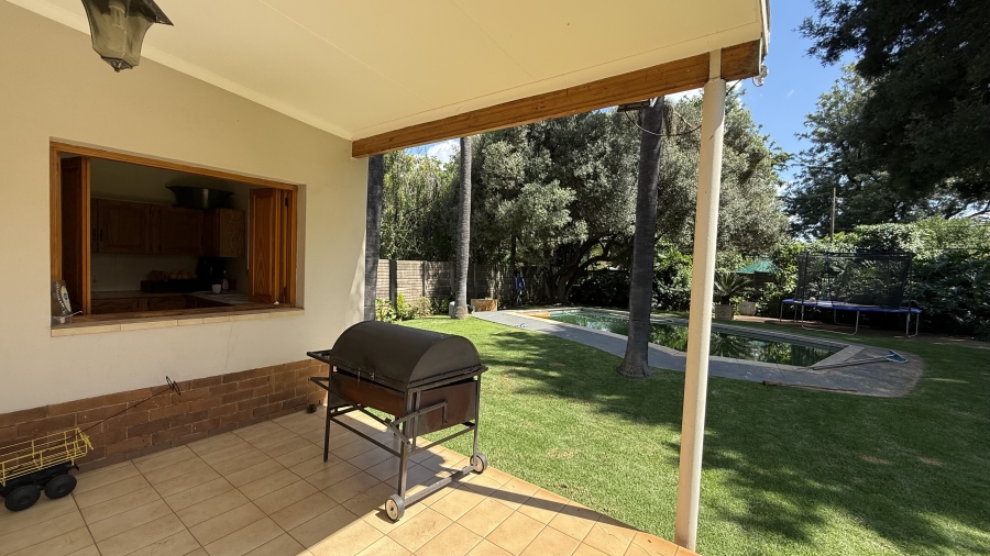 3 Bedroom Property for Sale in Rietfontein Gauteng