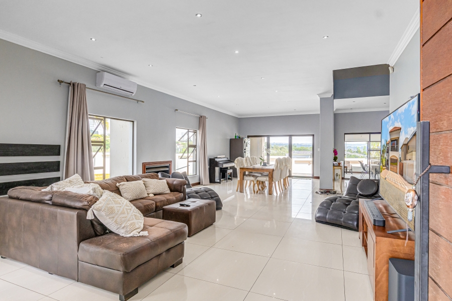 5 Bedroom Property for Sale in Broadacres Gauteng