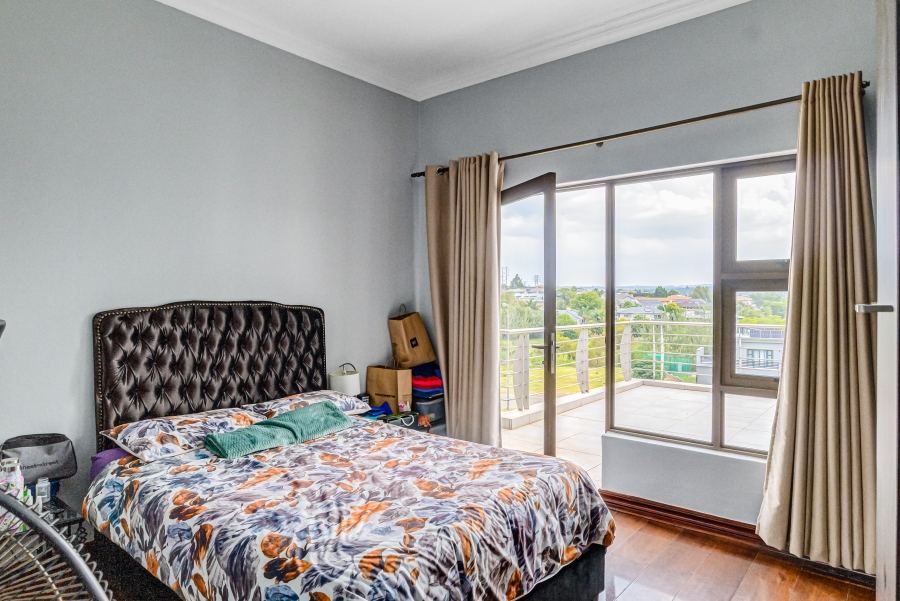 5 Bedroom Property for Sale in Broadacres Gauteng