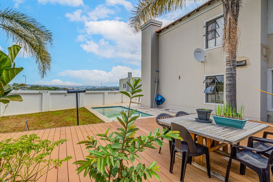 5 Bedroom Property for Sale in Broadacres Gauteng