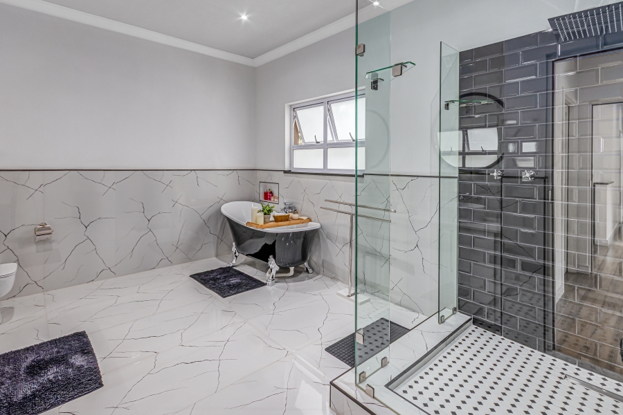 4 Bedroom Property for Sale in Fourways Gauteng