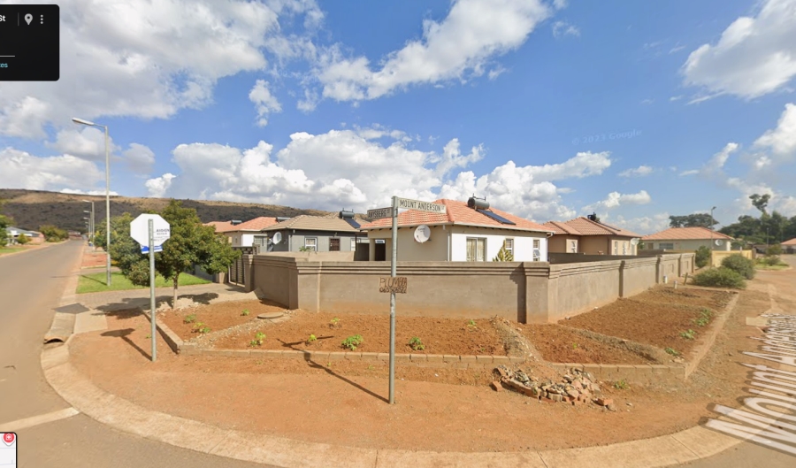 1 Bedroom Property for Sale in Kirkney Gauteng