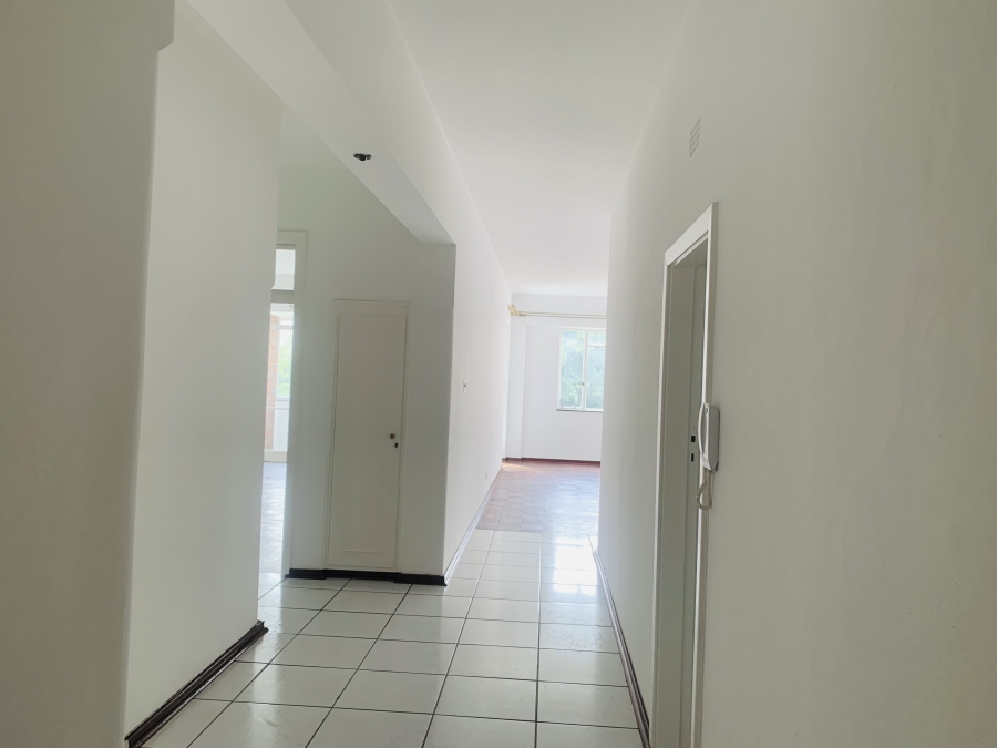 To Let 1 Bedroom Property for Rent in Killarney Gauteng