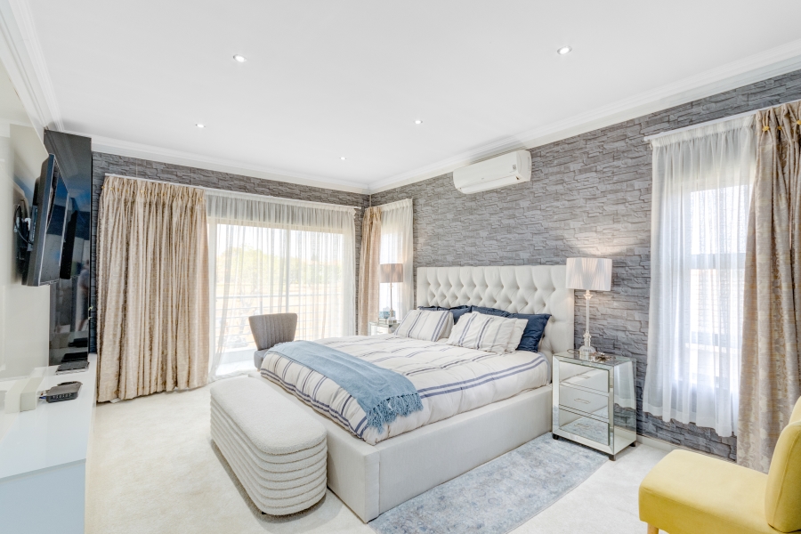 To Let 5 Bedroom Property for Rent in Heuwelsig Estate Gauteng