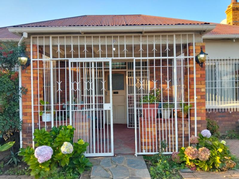 3 Bedroom Property for Sale in Kenilworth Gauteng