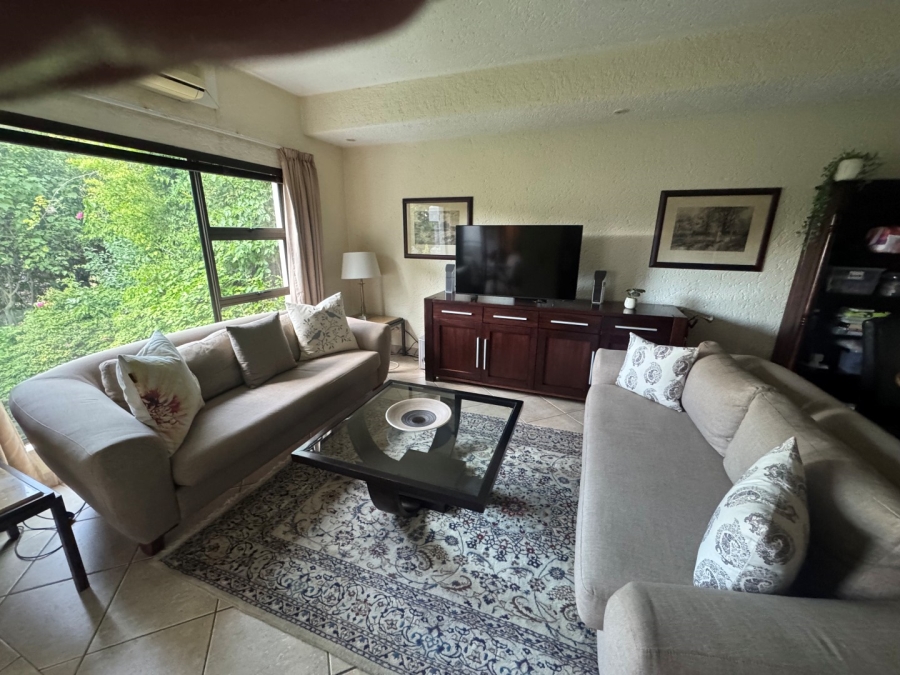 To Let 2 Bedroom Property for Rent in Benmore Gardens Gauteng