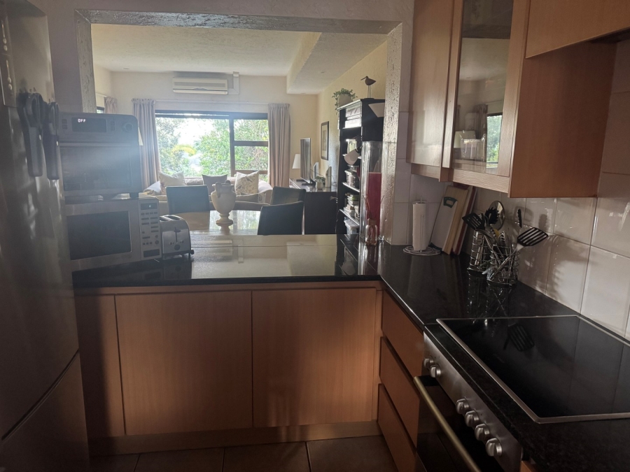 To Let 2 Bedroom Property for Rent in Benmore Gardens Gauteng