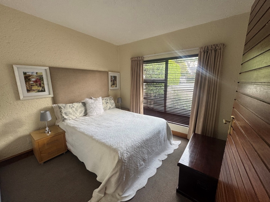 To Let 2 Bedroom Property for Rent in Benmore Gardens Gauteng