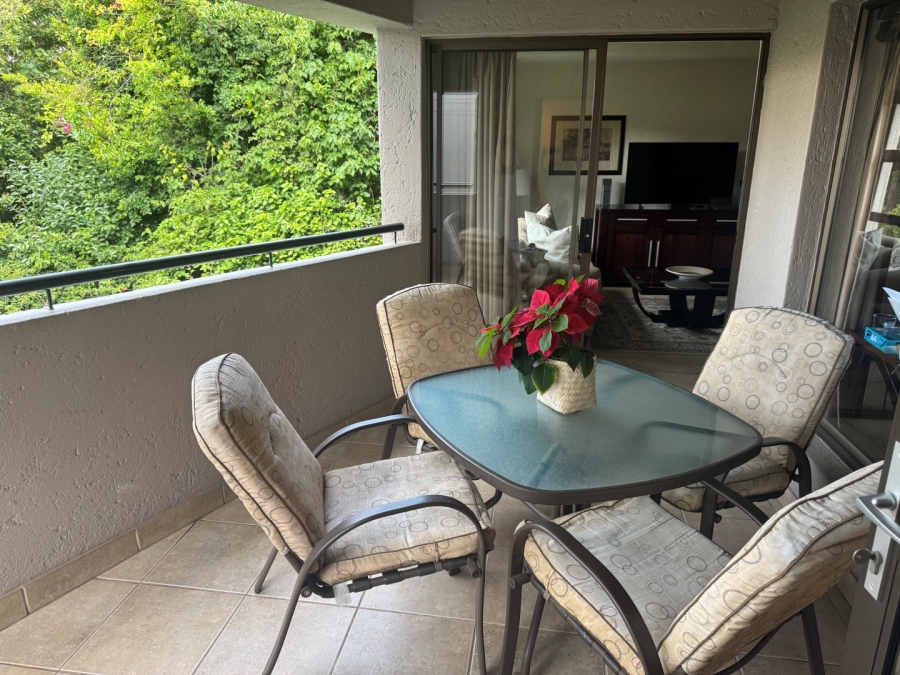 To Let 2 Bedroom Property for Rent in Benmore Gardens Gauteng