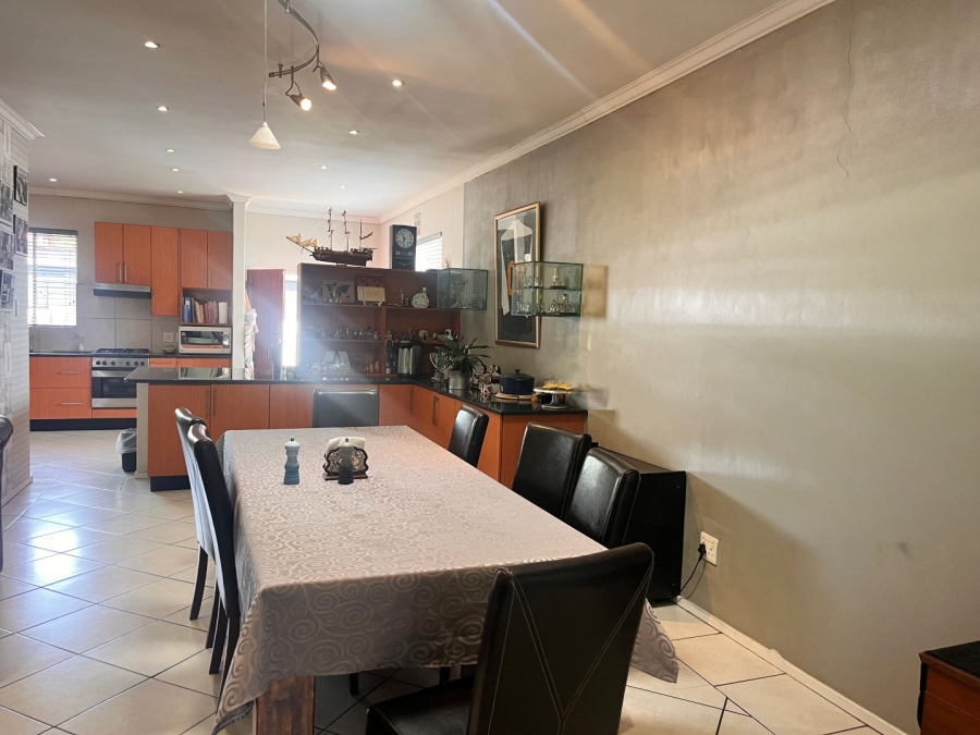 4 Bedroom Property for Sale in Sydenham Gauteng