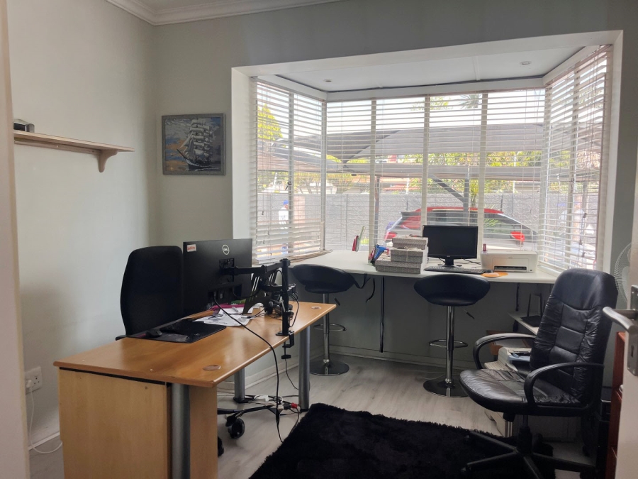 4 Bedroom Property for Sale in Sydenham Gauteng