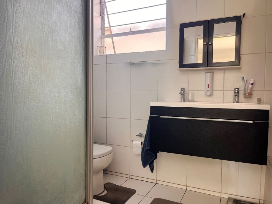 4 Bedroom Property for Sale in Sydenham Gauteng