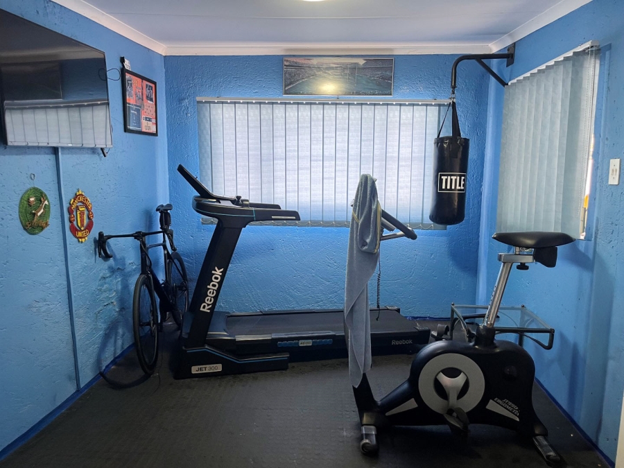 4 Bedroom Property for Sale in Sydenham Gauteng