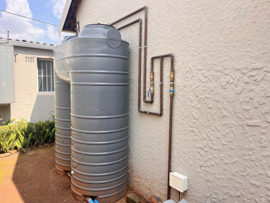 4 Bedroom Property for Sale in Sydenham Gauteng