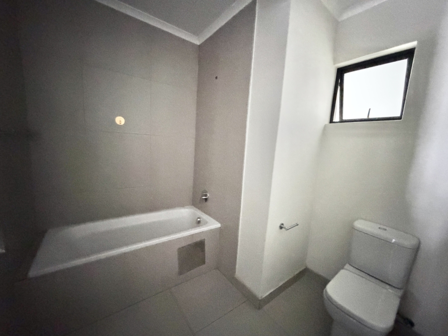 To Let 2 Bedroom Property for Rent in Erand Gardens Gauteng